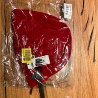 Cappel rosso Moschino