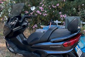 Ricambi yamaha majesty 250 anno 2006 km65000