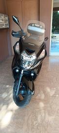 Honda Silver Wing 400