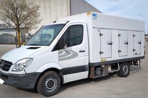 Mercedes Sprinter trasporto surgelati ATP 2028