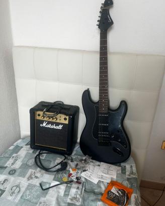 chitarra stratocaster tenor, corde ampli e sellett