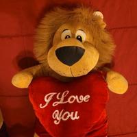 Leone peluche grande con cuore