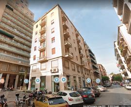 Stanza uso ufficio