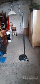 lampada piantana metallo