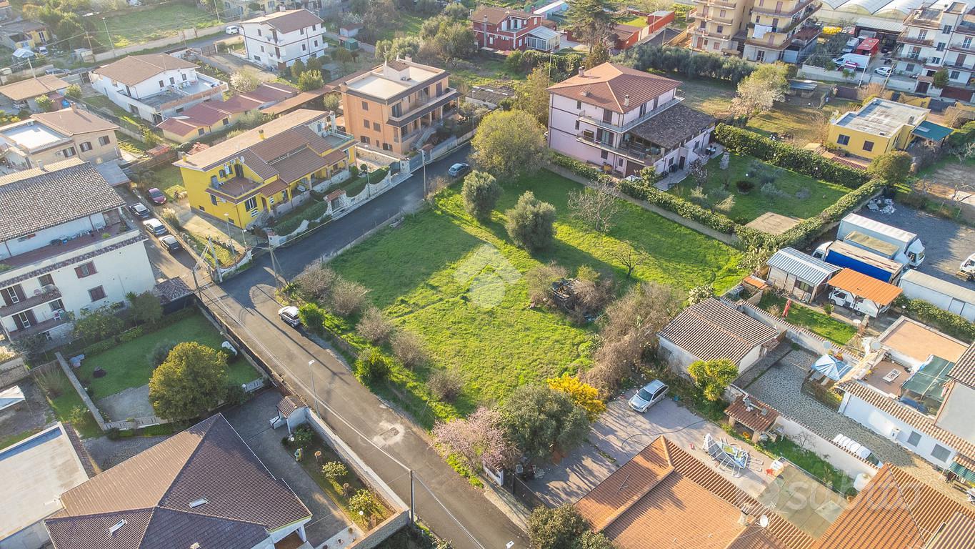 TER. RESIDENZIALE A ROMA - Vista 5