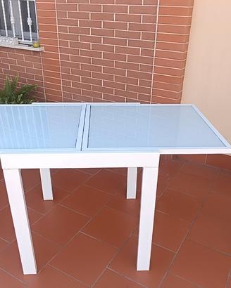 tavolo in vetro scorrevole 