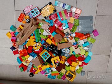 Giochi creativi plastica e legno 