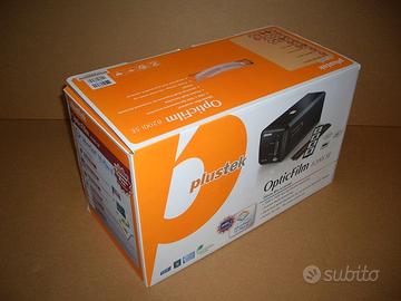 Plustek OpticFilm 8200i SE 35 mm film scanner