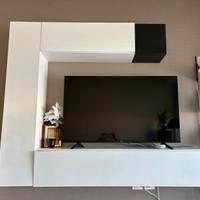 Parete attrezzata bianco lucido + cubo nero