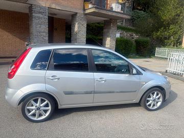 FORD FIESTA 1.4 TDCI