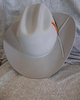 cappello nuovo