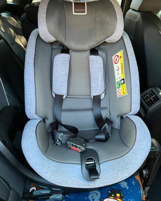 Seggiolino auto rotante 360 Inglesina Halley