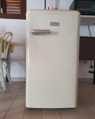 Frigorifero marca Enjoy