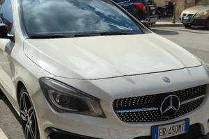 Mercedes-benz CLA 220