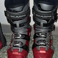Scarponi sci alpinismo