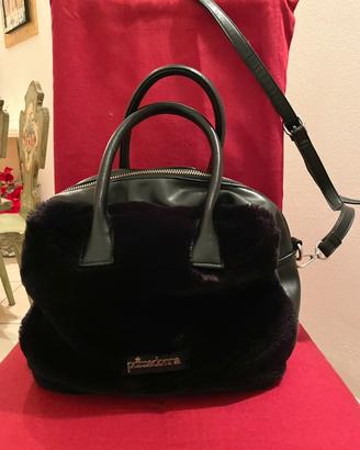 Bauletto nero Primadonna