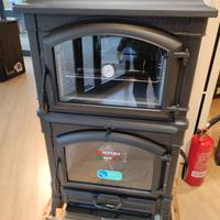 STUFA A LEGNA IN GHISA ISOTTA EVO FORNO FUORITUTTO