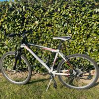 Bicicletta MTB Montana Grizz