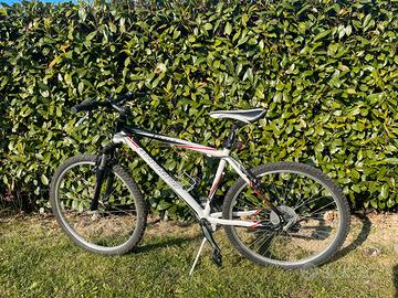 Bicicletta MTB Montana Grizz