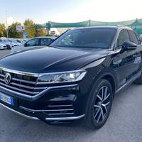 Volkswagen Touareg 3.0 V6 PELLE PACK LUCI SOSPENSI