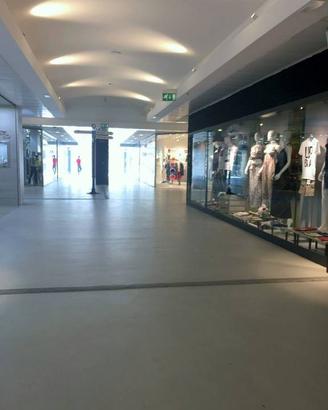 Immobile di 110 m² con 1 locale a Volla