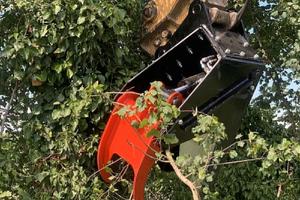 Pinza cesoia per escavatori da 30 a 300 q.li