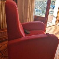 Poltrona elettrica reclinabile