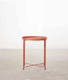 Tavolino in metallo arancione - Noko NorthDeco