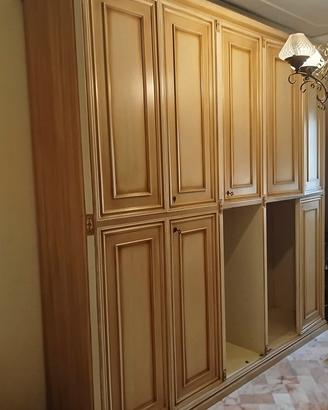 Armadio in rovere chiaro
