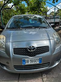Toyota yaris 2006