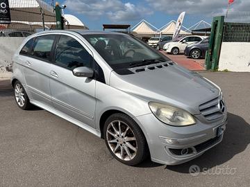 Mercedes-benz B 200 180 CDI BlueEFFICIENCY Premium