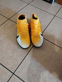 Scarpe da calcetto n.42