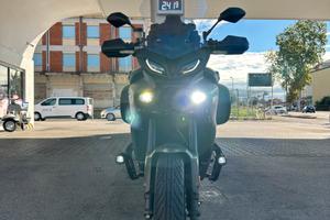 YAMAHA TRACER 9