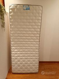 2 materassi singoli, come nuovi