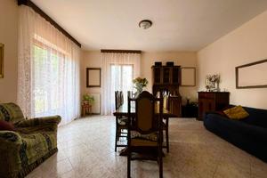 3 LOCALI A CISTERNA DI LATINA