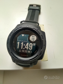Orologio sportivo sportwatch Garmin Instinct