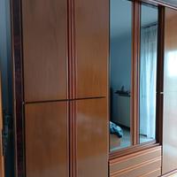 Armadio camera da letto in legno