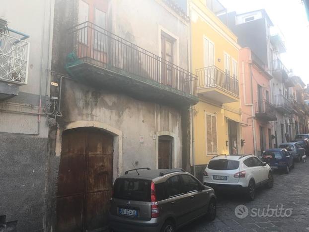 Casa con Terreno in CentroVespri Misterbianco