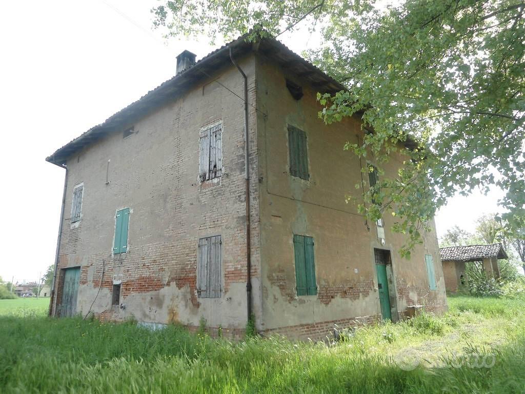 Rustico / Casale di 420 m² con più di 5 locali a A - Vista 5