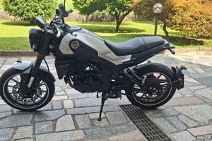 BENELLI LEONCINO 250