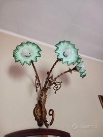 Grande applique Liberty in bronzo fuso vetri verdi