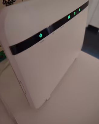 modem router wind zyxel repeater wifi lan 