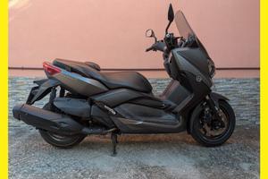YAMAHA X MAX 400