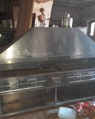 Griglia/Cucina Romagna a carbone vegetale 5 bocche