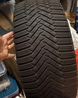 Pneumatici quattro stagioni
