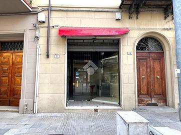 NEGOZIO A PISTOIA