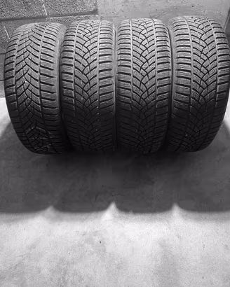 Gomme 225 50 18