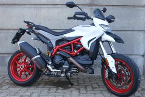 Ducati Hypermotard 939 del 2019 passaggio incluso,
