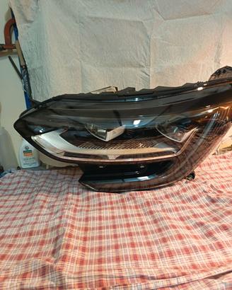 Fanale Anteriore SX Renault