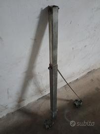 Staffa bandiera per paranco montecarichi